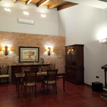 فيلا Casa La Martina - Rotgla Y Corbera المظهر الخارجي الصورة